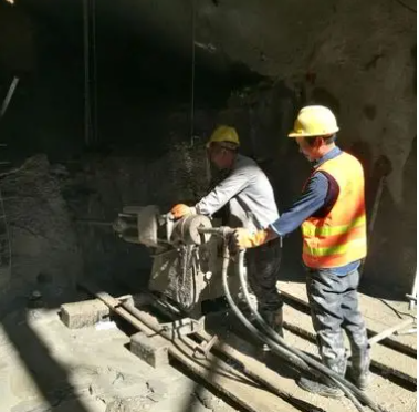 南川水下抗分散灌浆料特点 水下不分散注浆料介绍