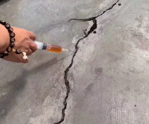 南川混凝土裂缝修补技术详解​